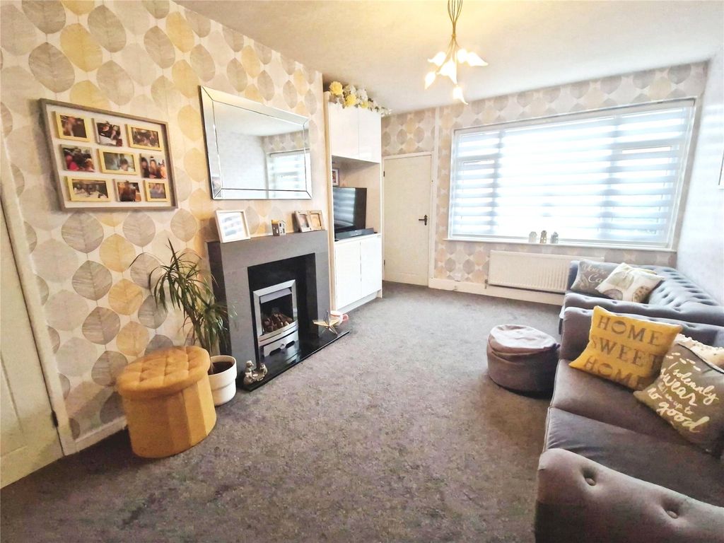 Property photo 2 of 22 Picture No. 44