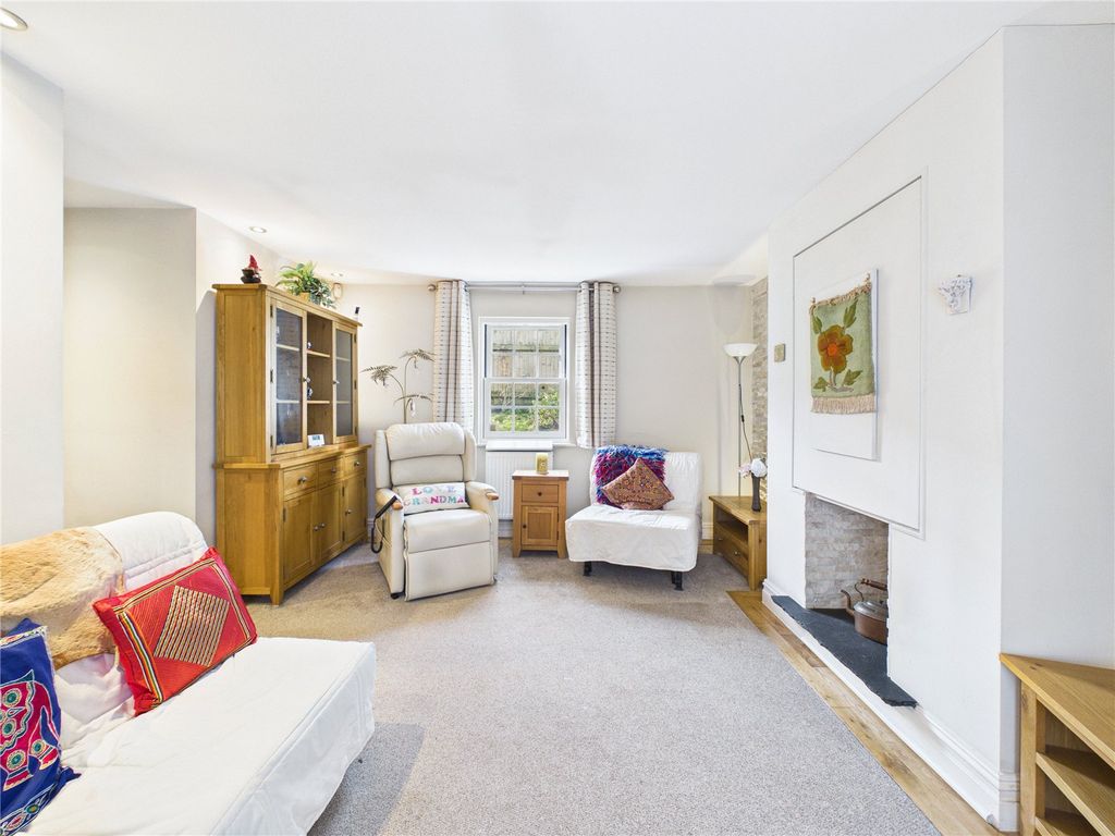 Property photo 3 of 15 Picture No. 07