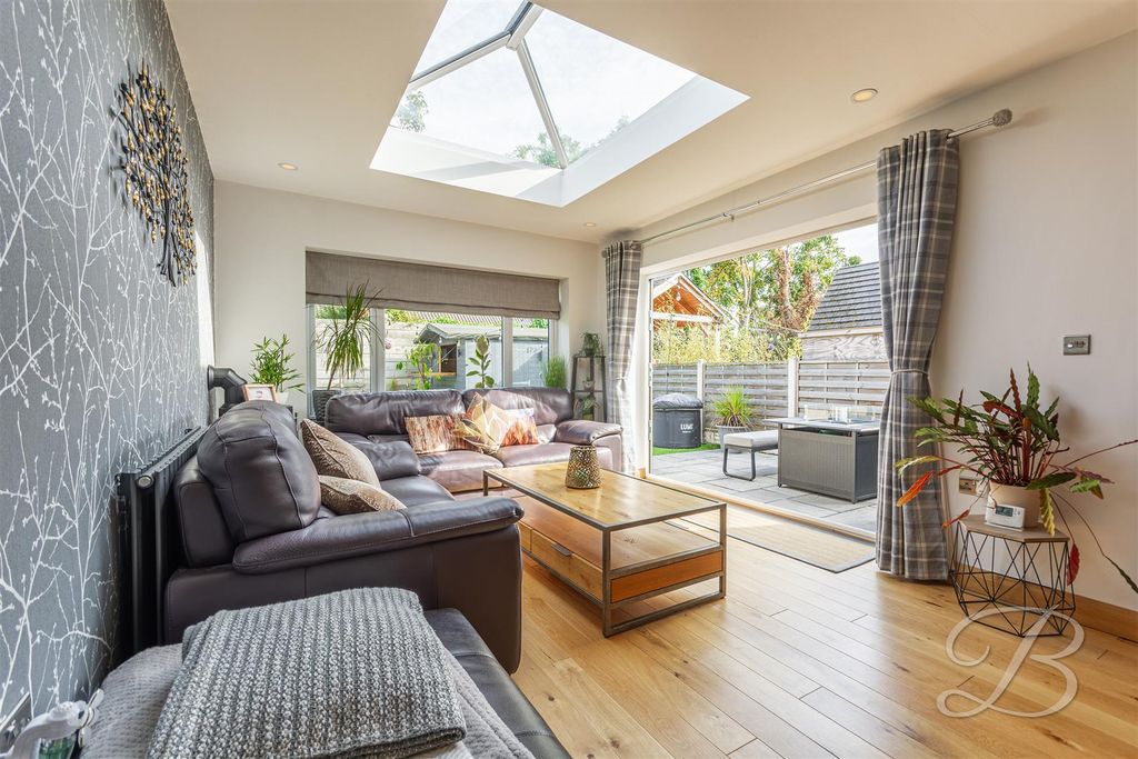 Property photo 3 of 39 Ccltd24.Jpg