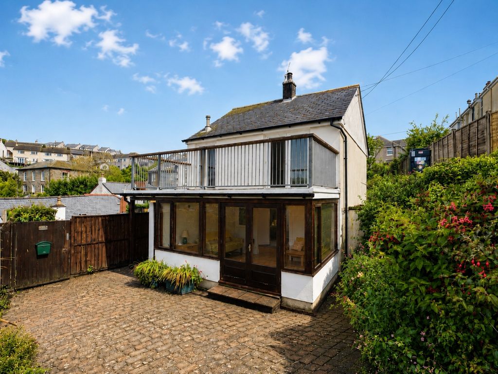 Property photo 1 of 14 B2d39651-3B46-440c-9c42-391A53F50776