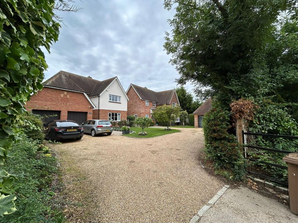 Property photo 3 of 4 M5.Jpg