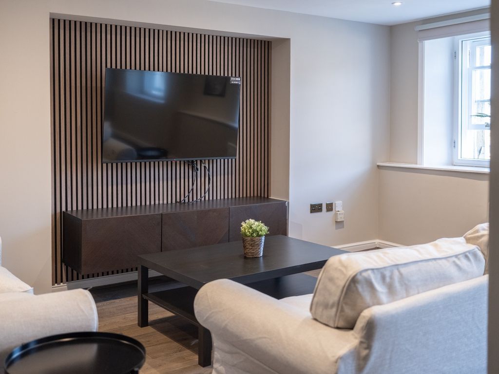 Property photo 3 of 18 4067523