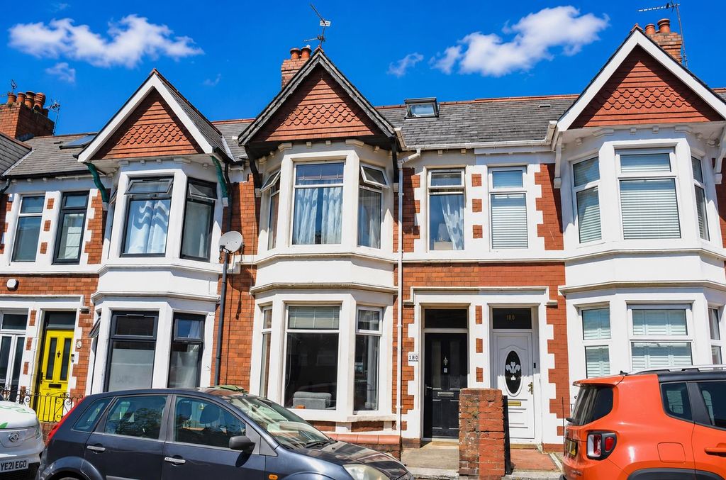 4 bed terraced house for saleNew Zealand Road, Cardiff CF14