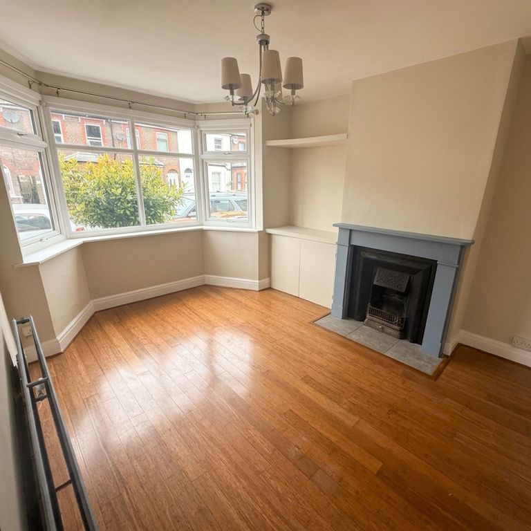 Property photo 2 of 9