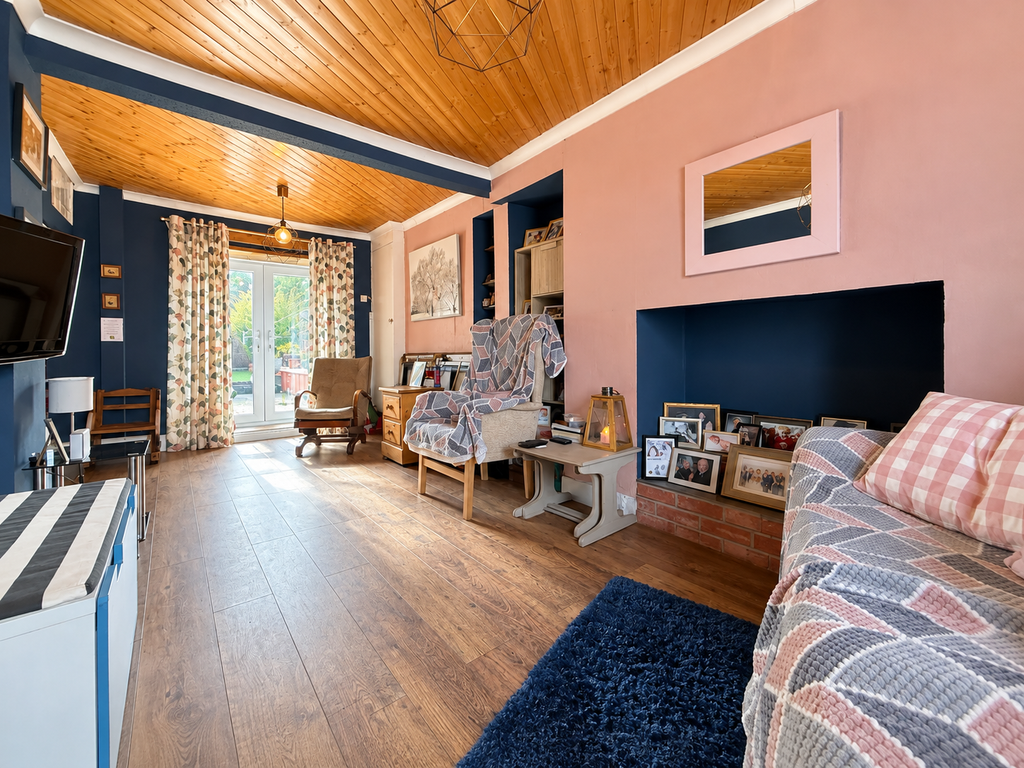 Property photo 3 of 21 C0Db7BA5-2Af6-4C57-Bce6-D41474Fc788B