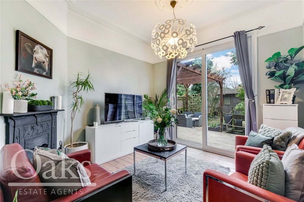Property photo 1 of 14 Picture No. 07
