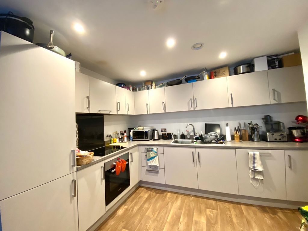 Property photo 2 of 11 Gallery