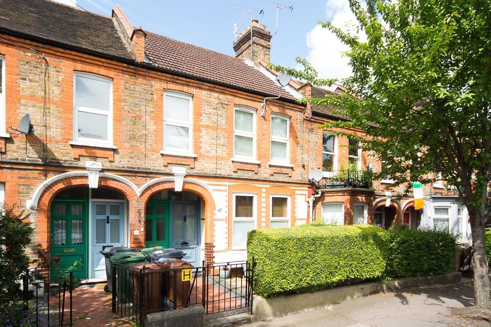 Property photo 2 of 24