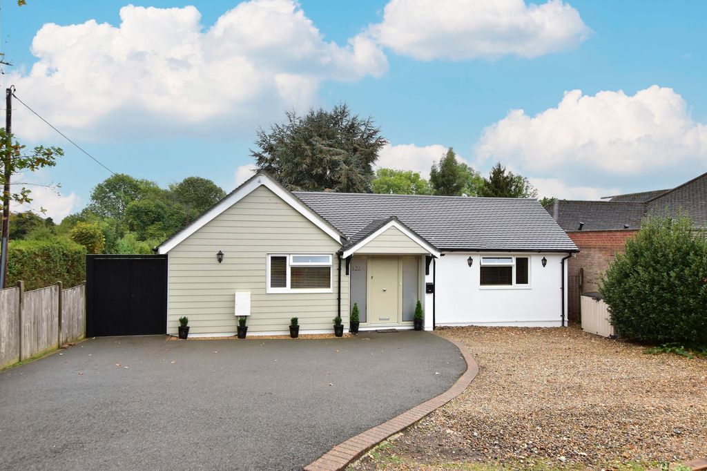 Property photo 1 of 28