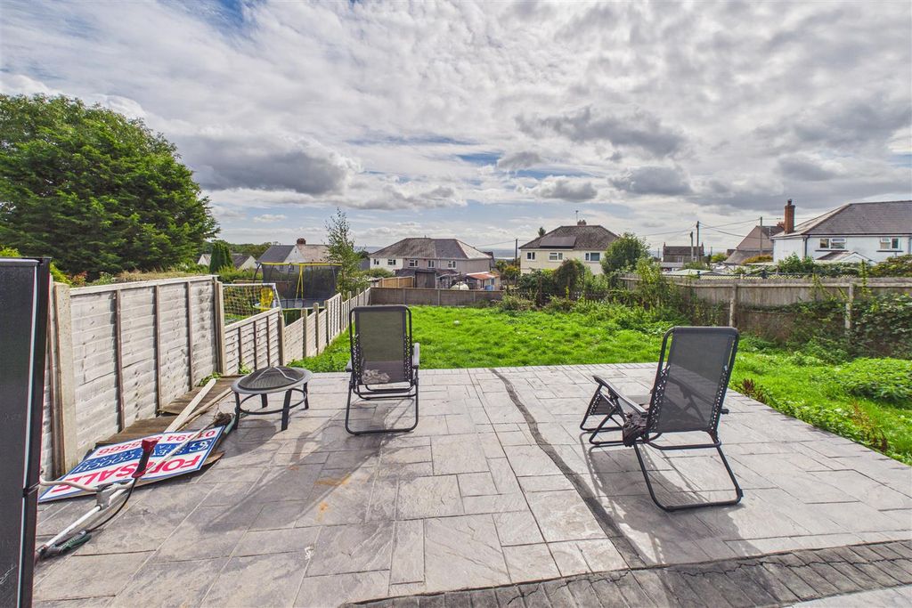Property photo 3 of 19 10 Slade Road, Yorkley, Lydney, Forest Of Dean Gl1