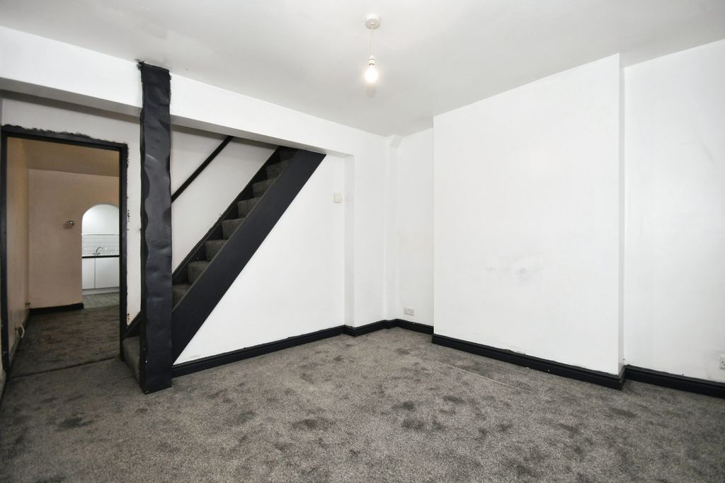 Property photo 3 of 15 Photography
