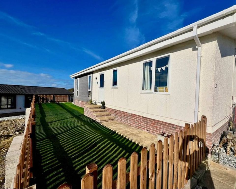 Property photo 2 of 8 Preloved Park Home 39 Tranquility Park Exterior 4