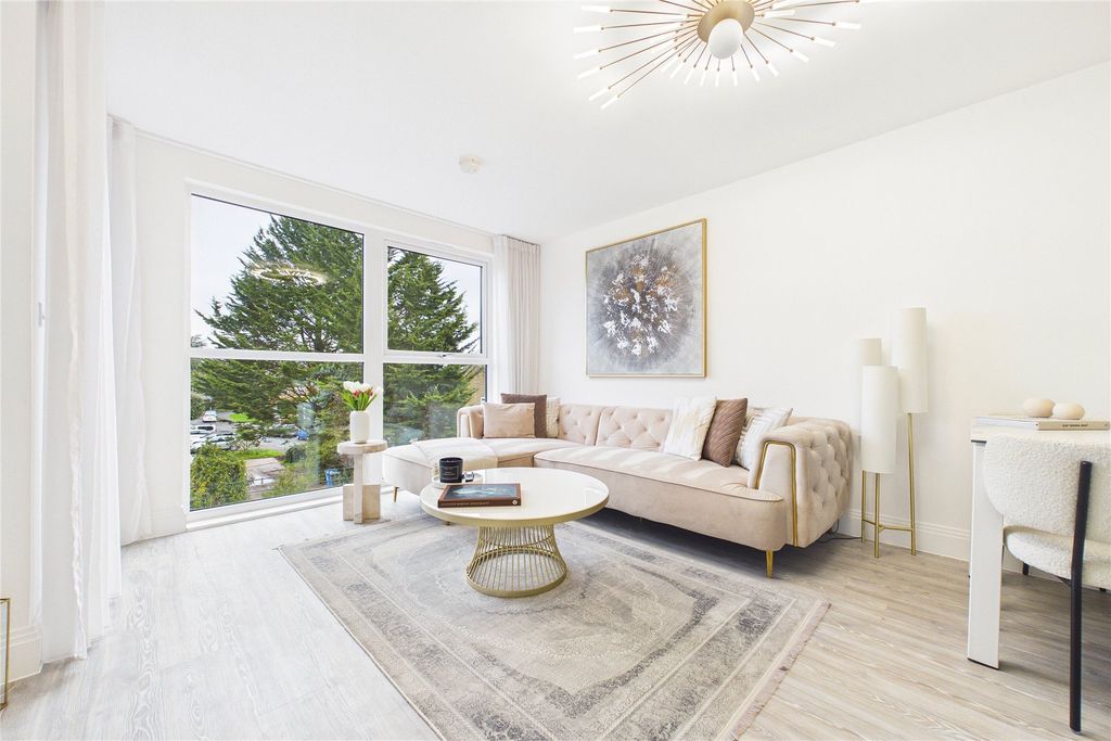 Property photo 3 of 11 Picture No. 05