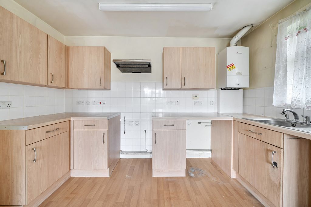 Property photo 2 of 19 1530915 (5).Jpg