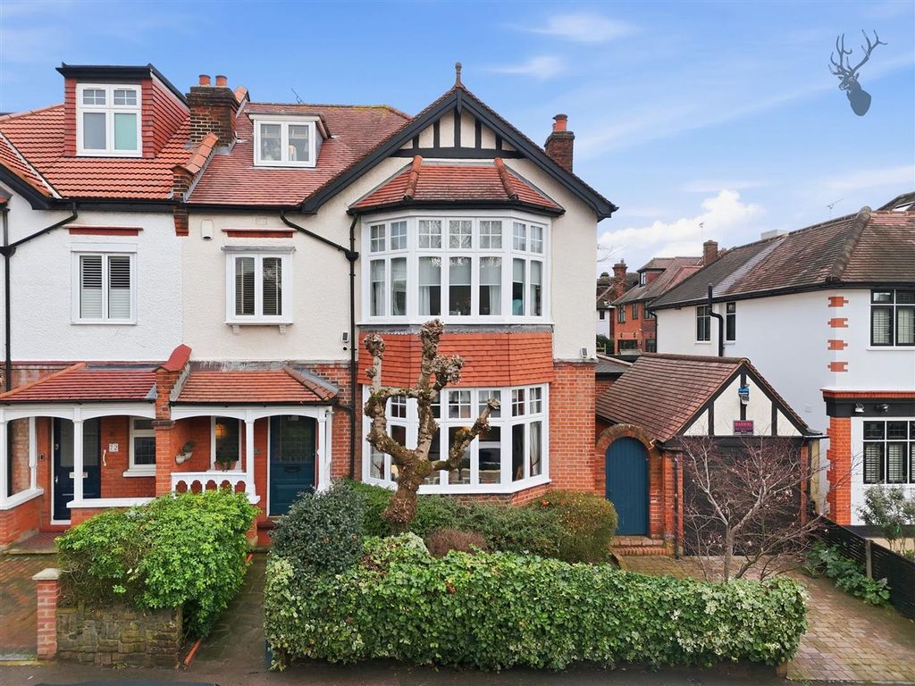 Property photo 1 of 37
