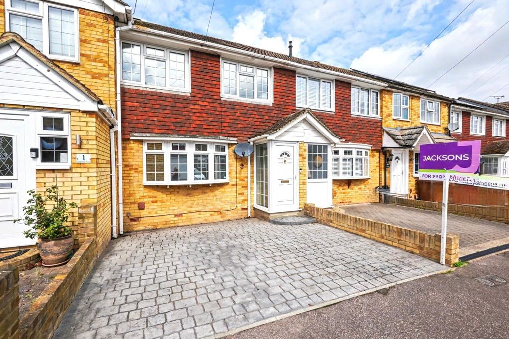 Property photo 1 of 12 5088940