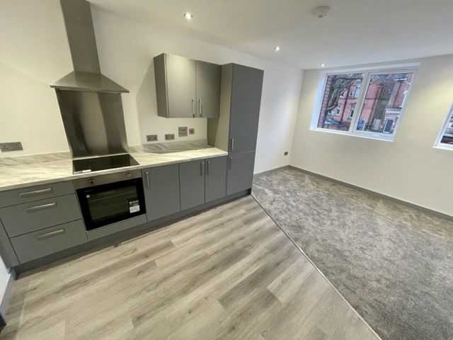 Property photo 2 of 12 Image