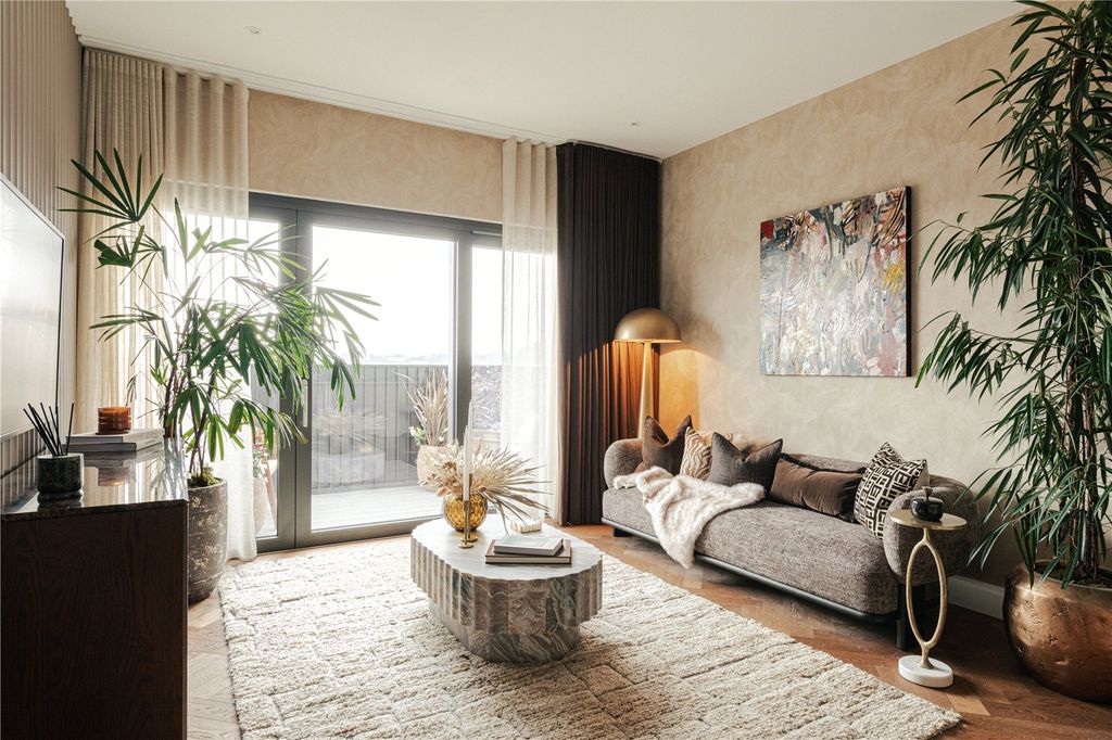 Property photo 1 of 16 Picture No. 32