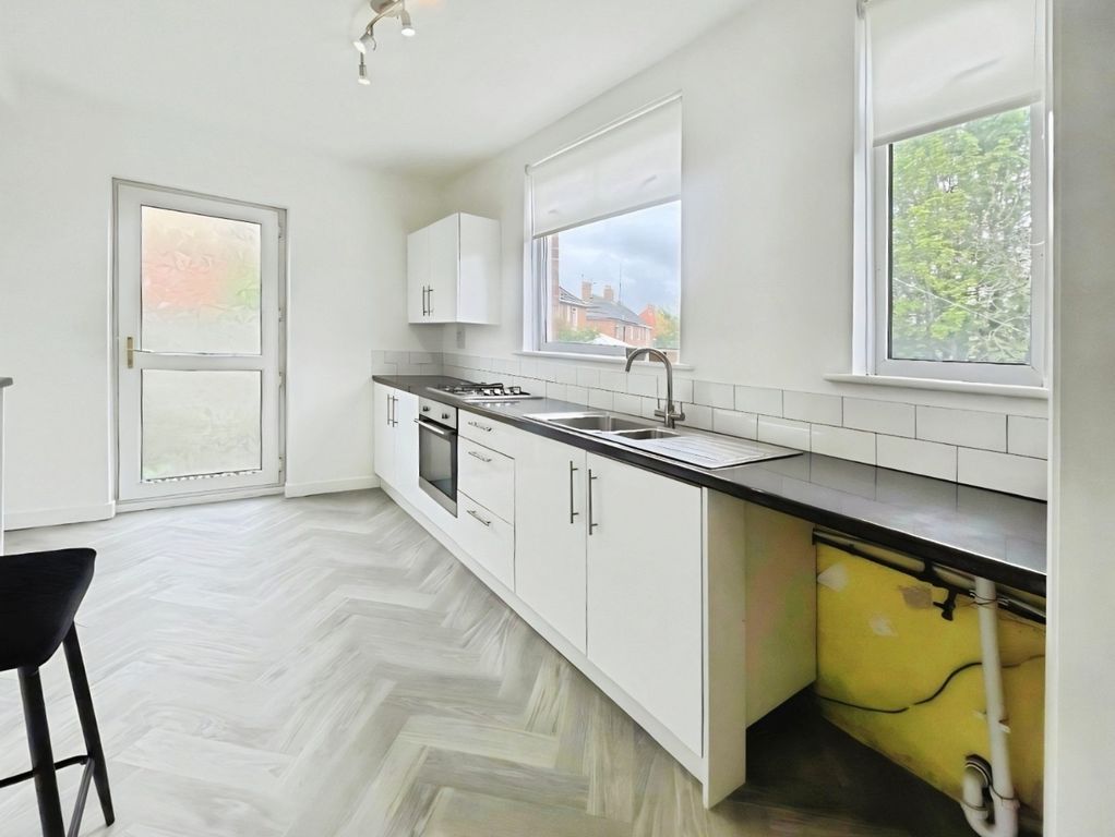 Property photo 3 of 15 5220832