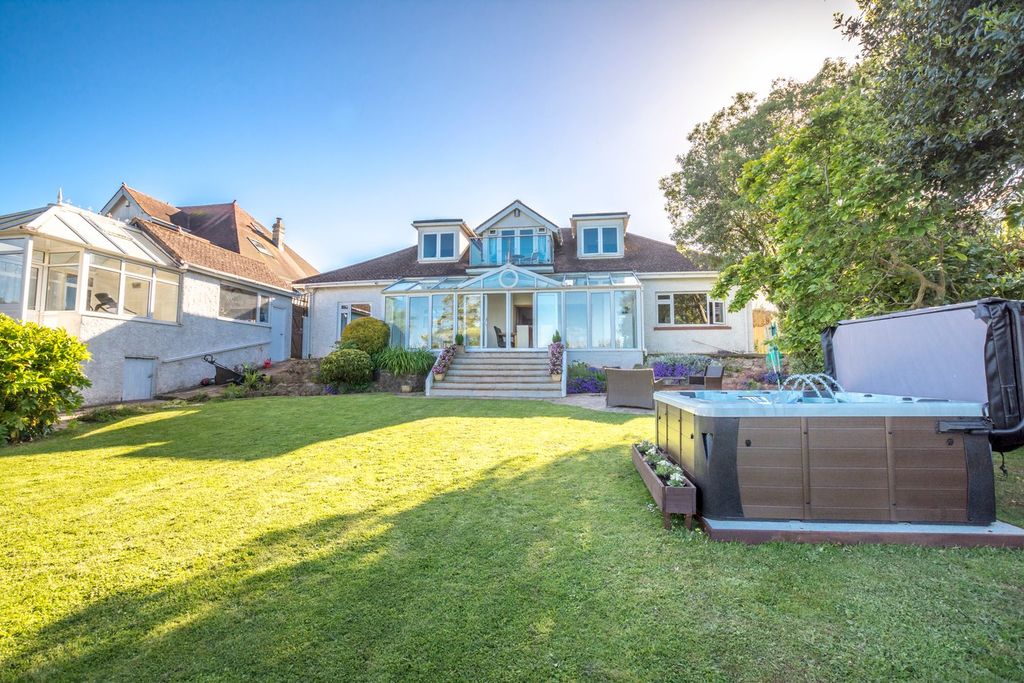 Property photo 1 of 38