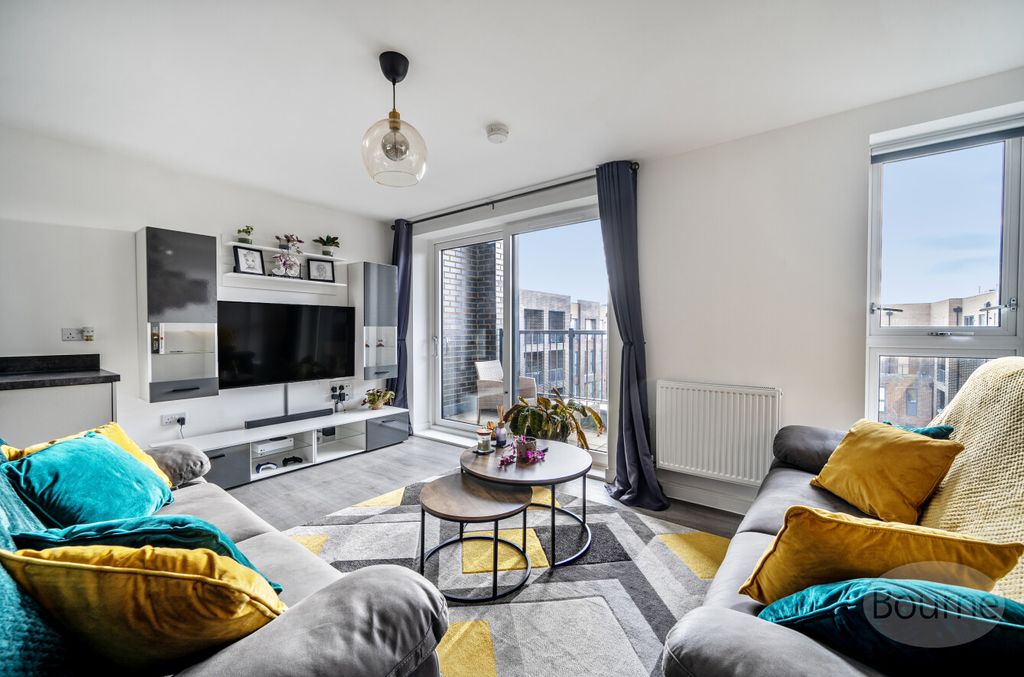 Property photo 2 of 17 d468d41A-9087-4c2...