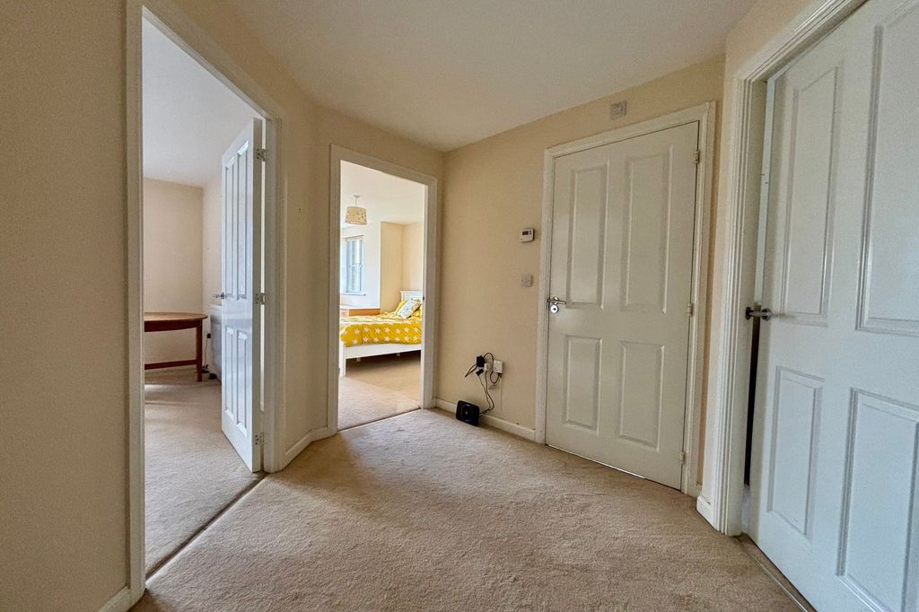 Additional image 13 of 2 bed flat for saleTrelowen Drive, Penryn TR10