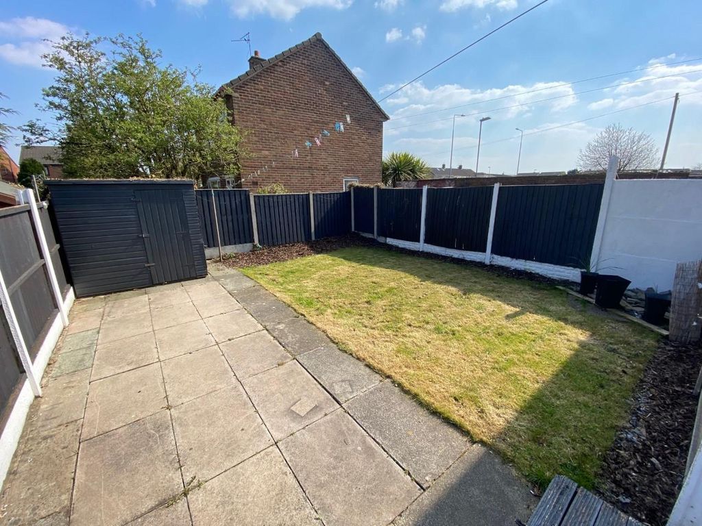 Property photo 2 of 9 Lxgwukc1Veyorhiv3N102G.Jpg