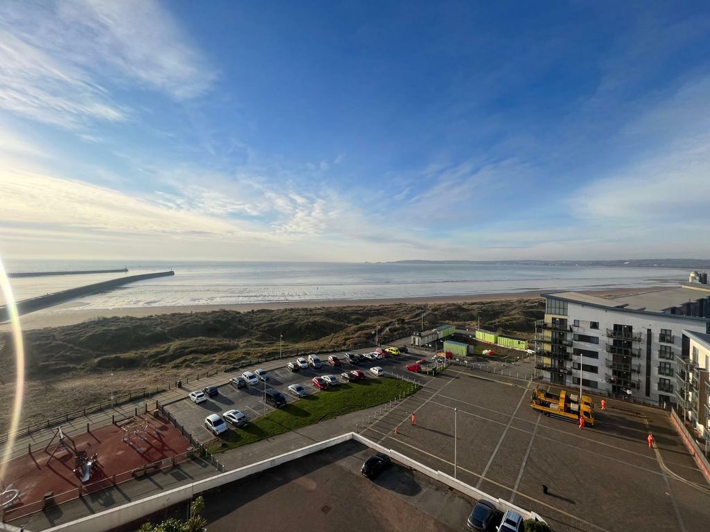 Property photo 3 of 16