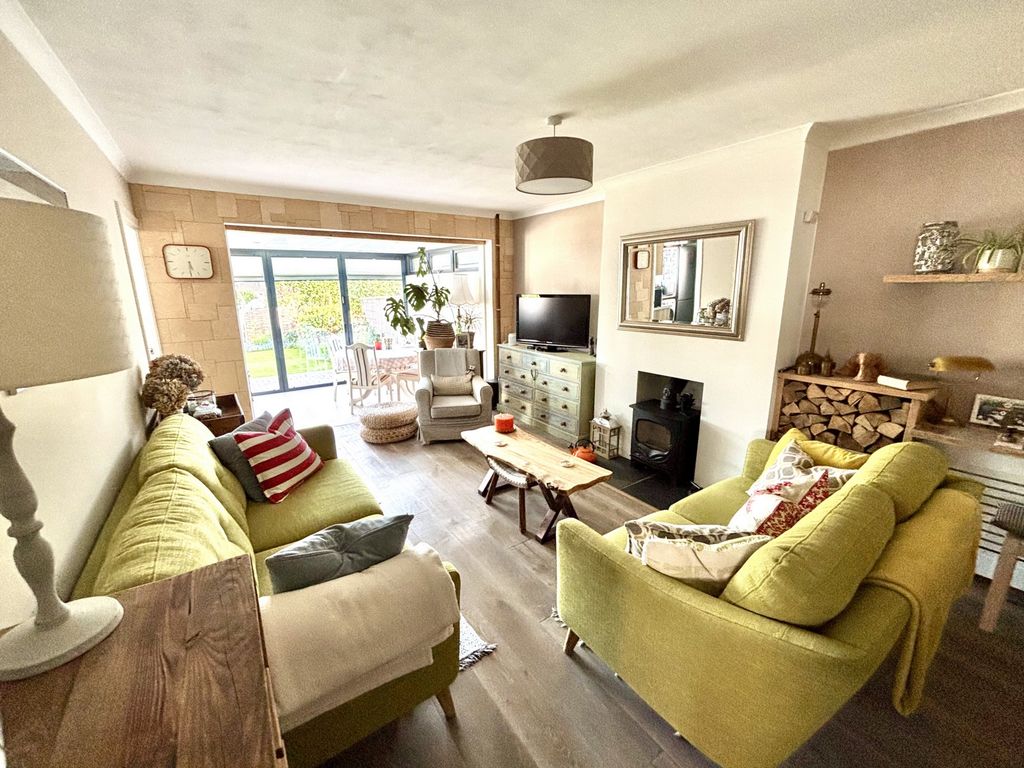 Property photo 3 of 41 Photo 36