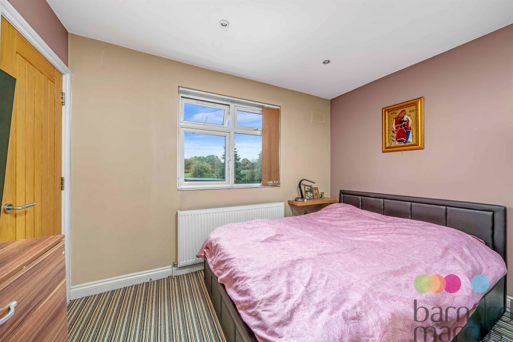 Property photo 3 of 29