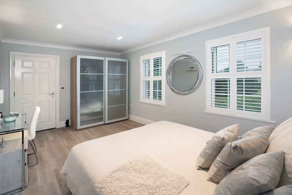 Additional image 16 of 5 bed detached house for saleStreatham Rise, Exeter, Devon EX4