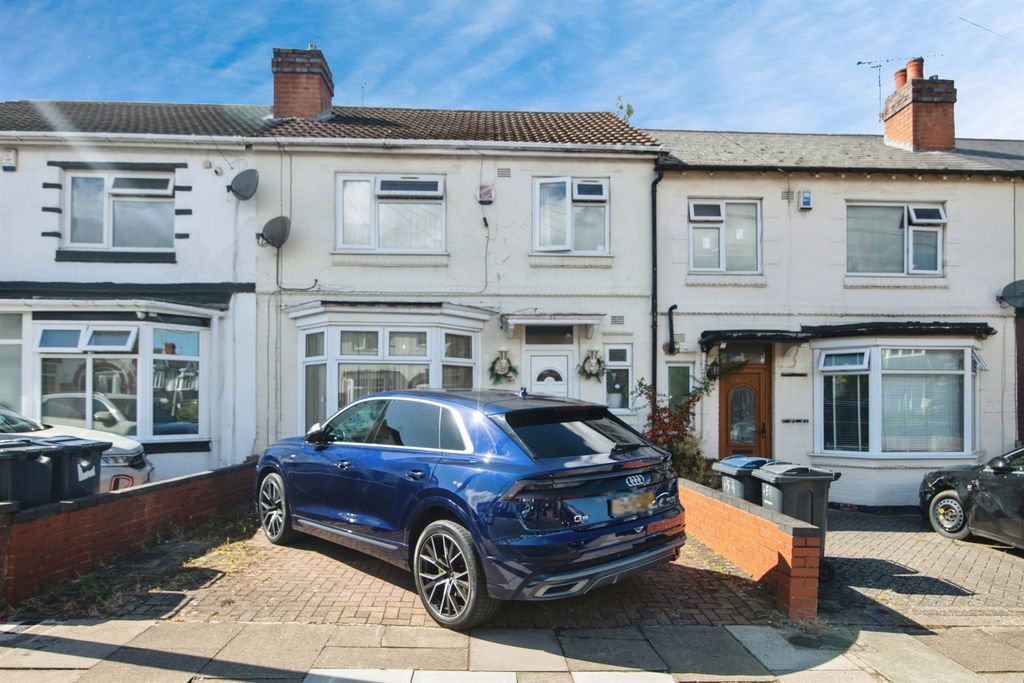 Property photo 1 of 17