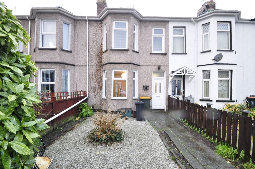 Property photo 1 of 11