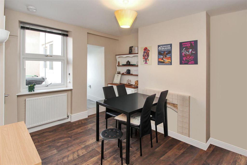 Property photo 3 of 14 Img_9704.Jpg