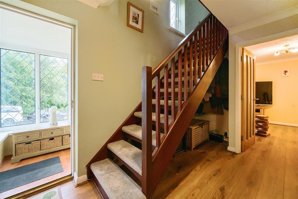 Property photo 2 of 19 Cole Lane Entrance Hall.Jpg