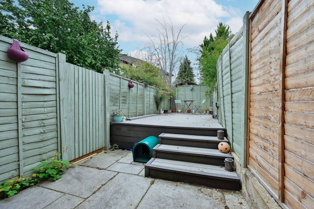 Property photo 3 of 10