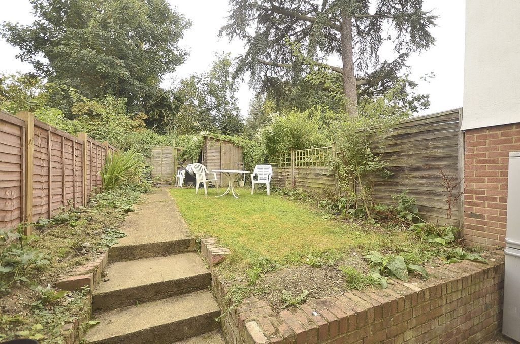 Property photo 2 of 3
