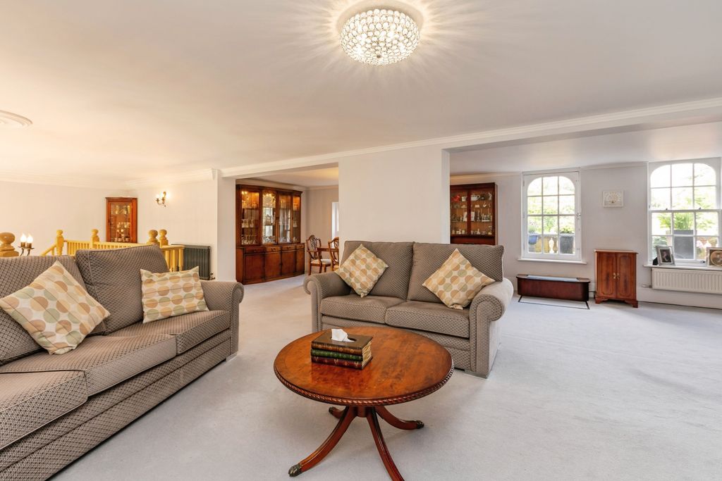 Property photo 3 of 20 Reception Room