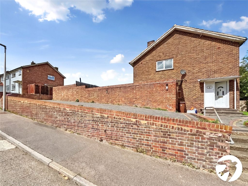 Property photo 2 of 22 Picture No. 02