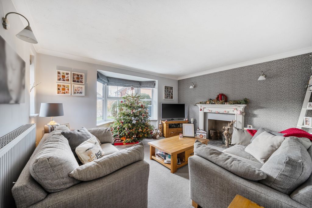 Property photo 3 of 14 13881161569397B84A389F