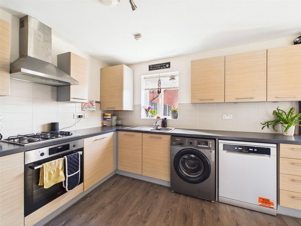 Property photo 2 of 13 Picture No. 03