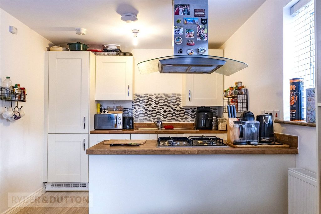 Property photo 3 of 14 Picture No. 05