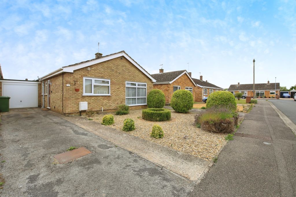 Property photo 1 of 13