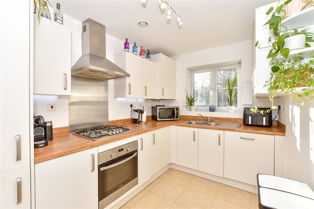 Property photo 1 of 11 Kitchen / Diner