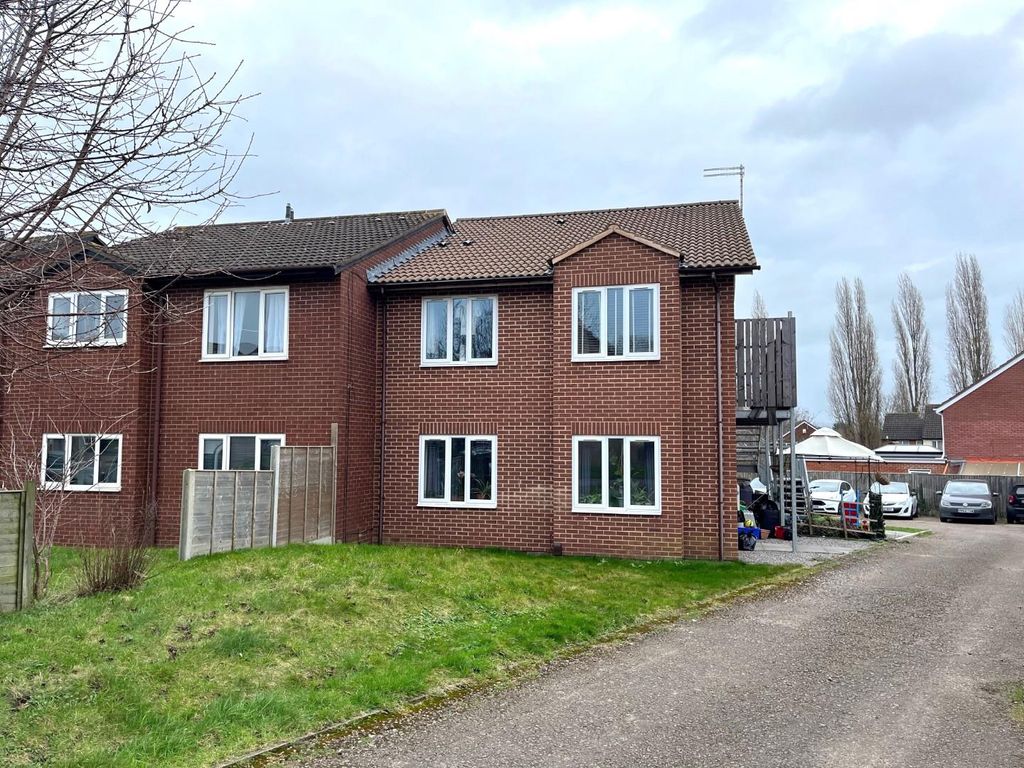 Property photo 1 of 5