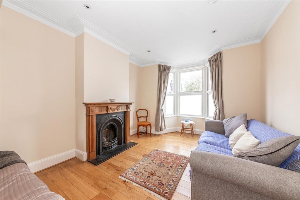 Property photo 3 of 14 Img_8157-1.Jpg