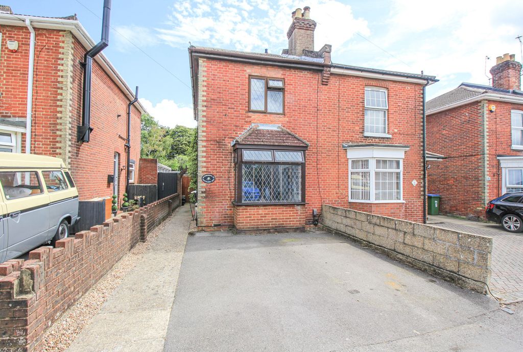 Property photo 1 of 20