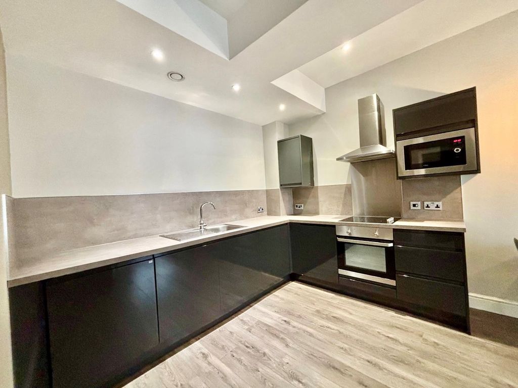 Property photo 1 of 4
