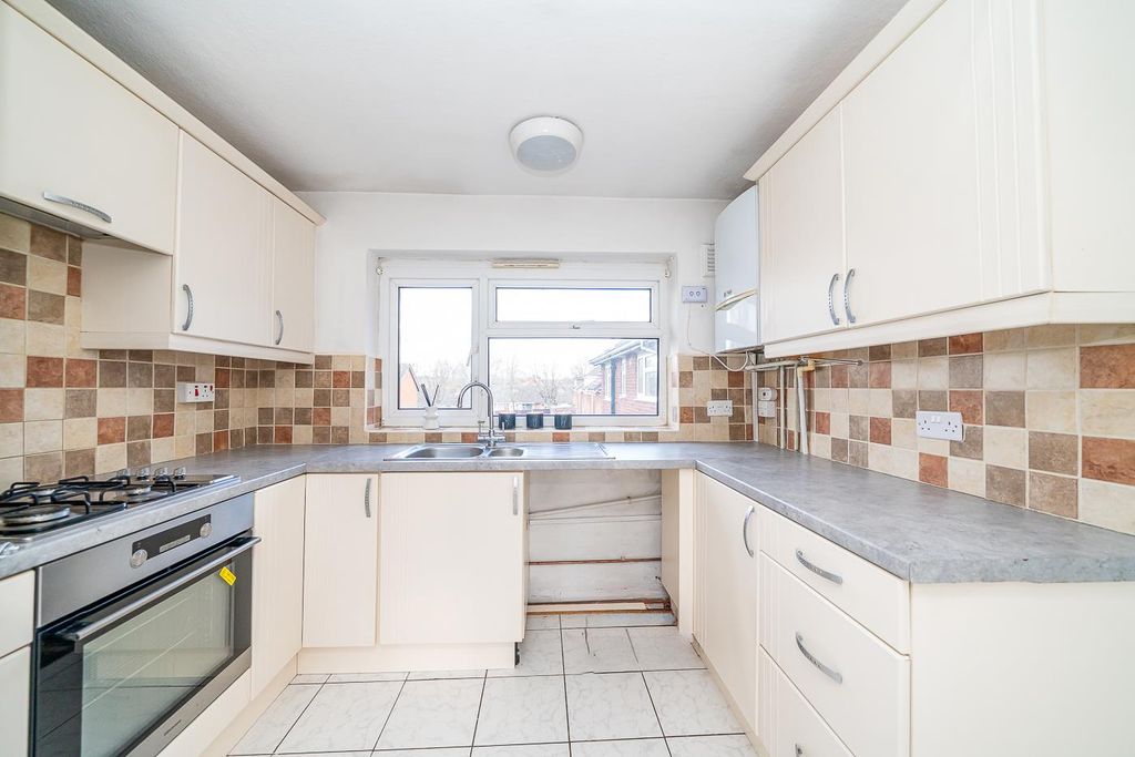 Property photo 3 of 18 Webbs-41.Jpg