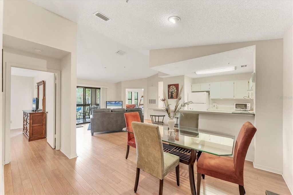 Property photo 3 of 19 <Alttext/>